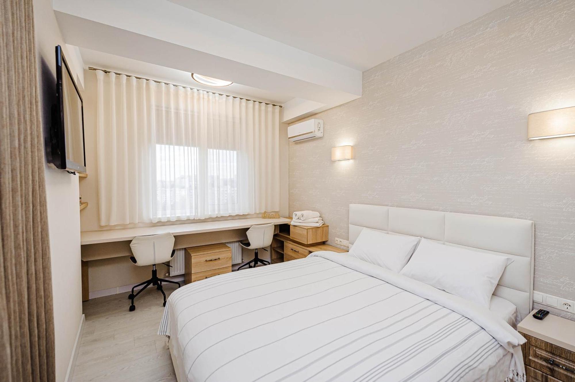 Appartamento Elegant Escape In Chisinau! Esterno foto